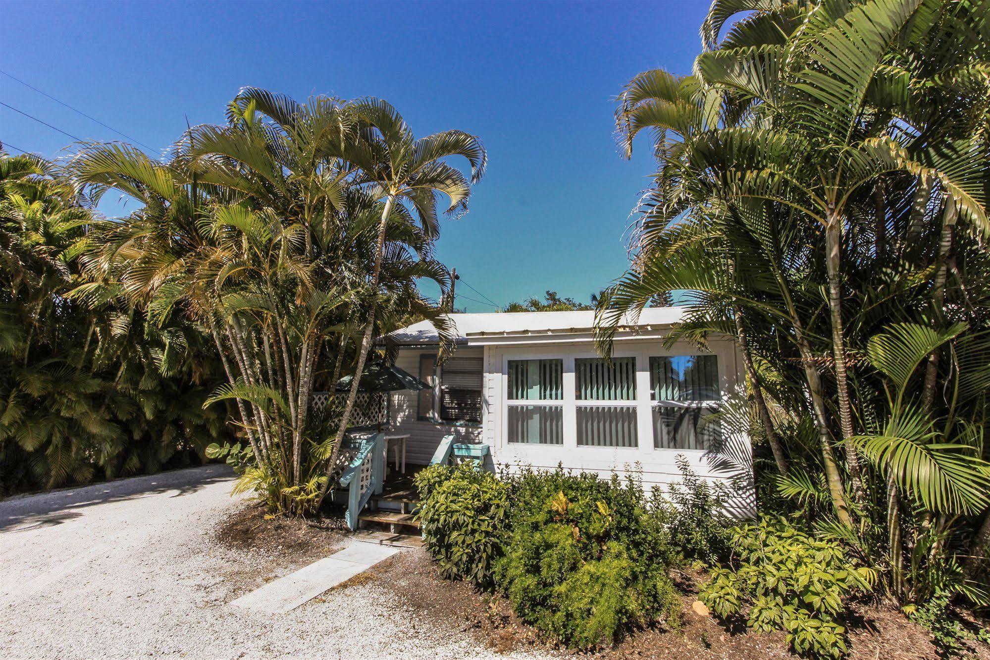 Gulf Breeze Cottages Sanibel Exterior foto