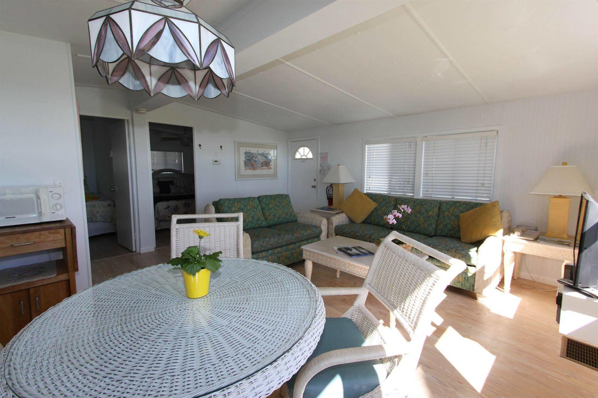 Gulf Breeze Cottages Sanibel Exterior foto