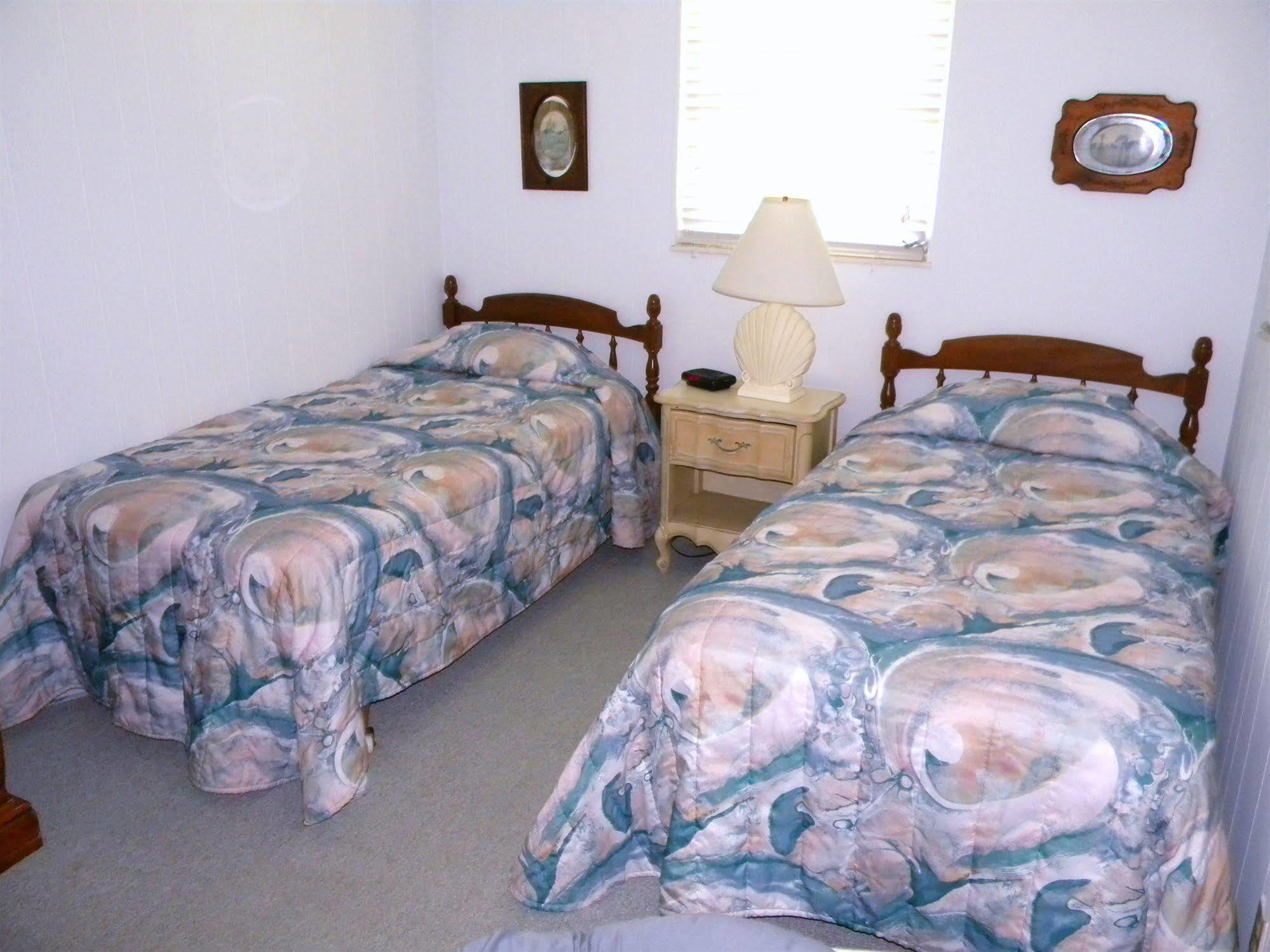 Gulf Breeze Cottages Sanibel Exterior foto