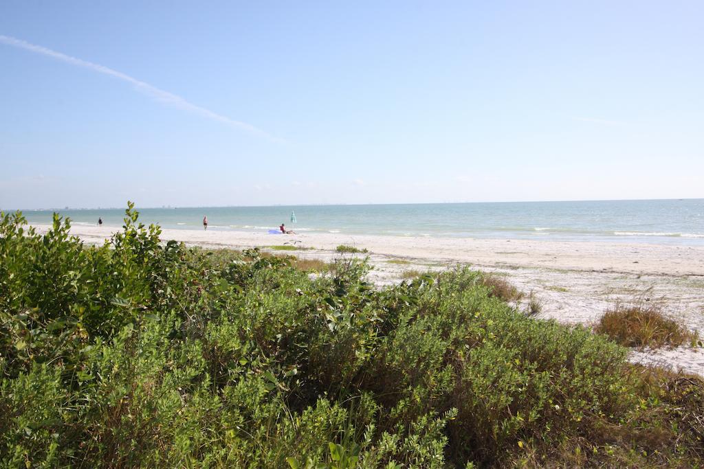 Gulf Breeze Cottages Sanibel Exterior foto